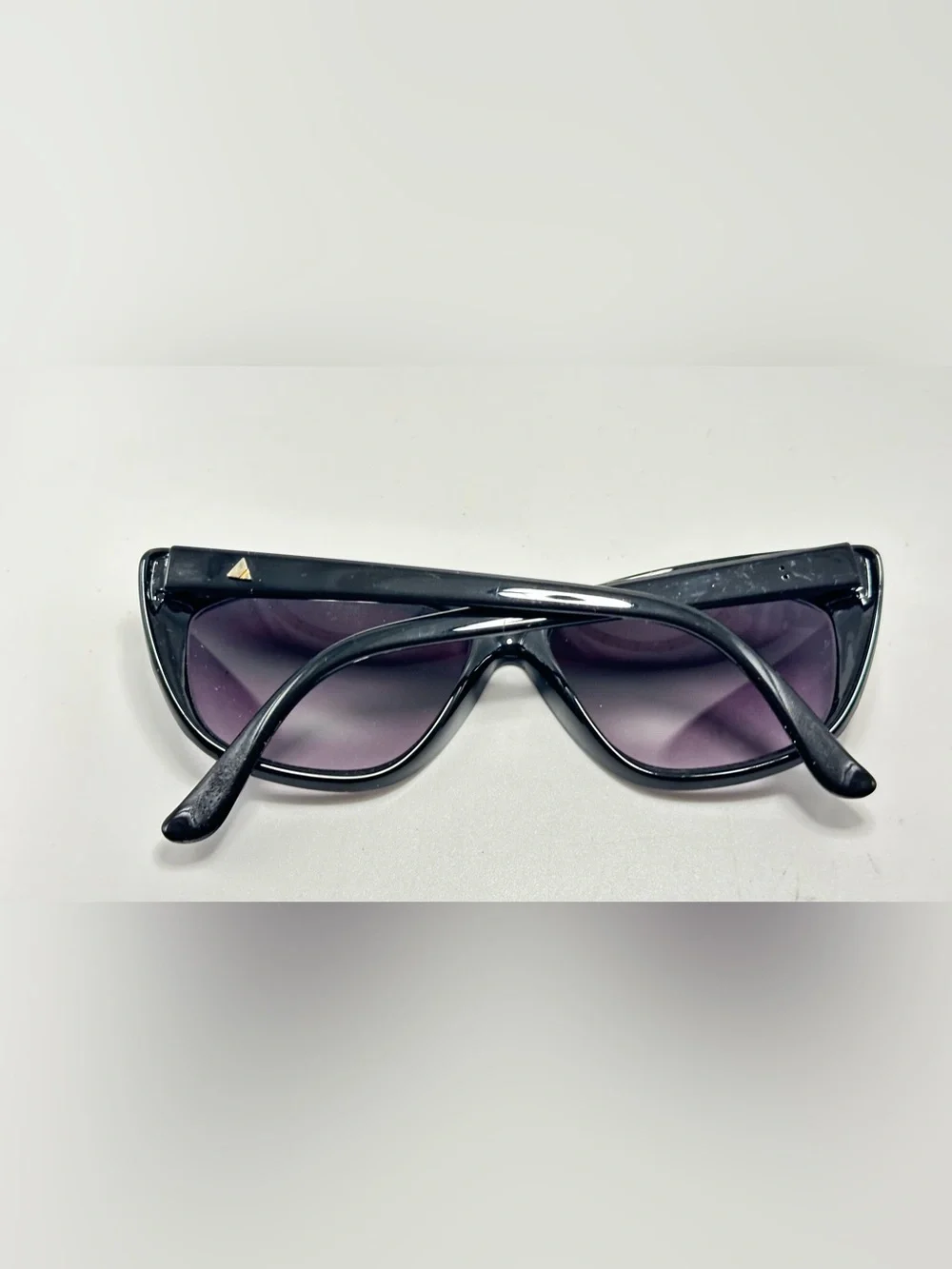 Liz Claiborne Black Oval Sunglasses Frames Only